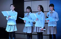  成都美視學(xué)校上演學(xué)生版朗讀者 朗讀點(diǎn)亮校園 