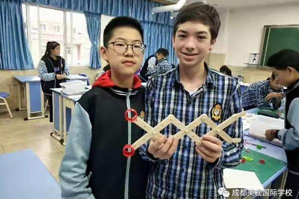 創(chuàng)新丨多元課程構(gòu)建學(xué)生成長(zhǎng)中心，讓教育發(fā)生在最佳環(huán)節(jié)！