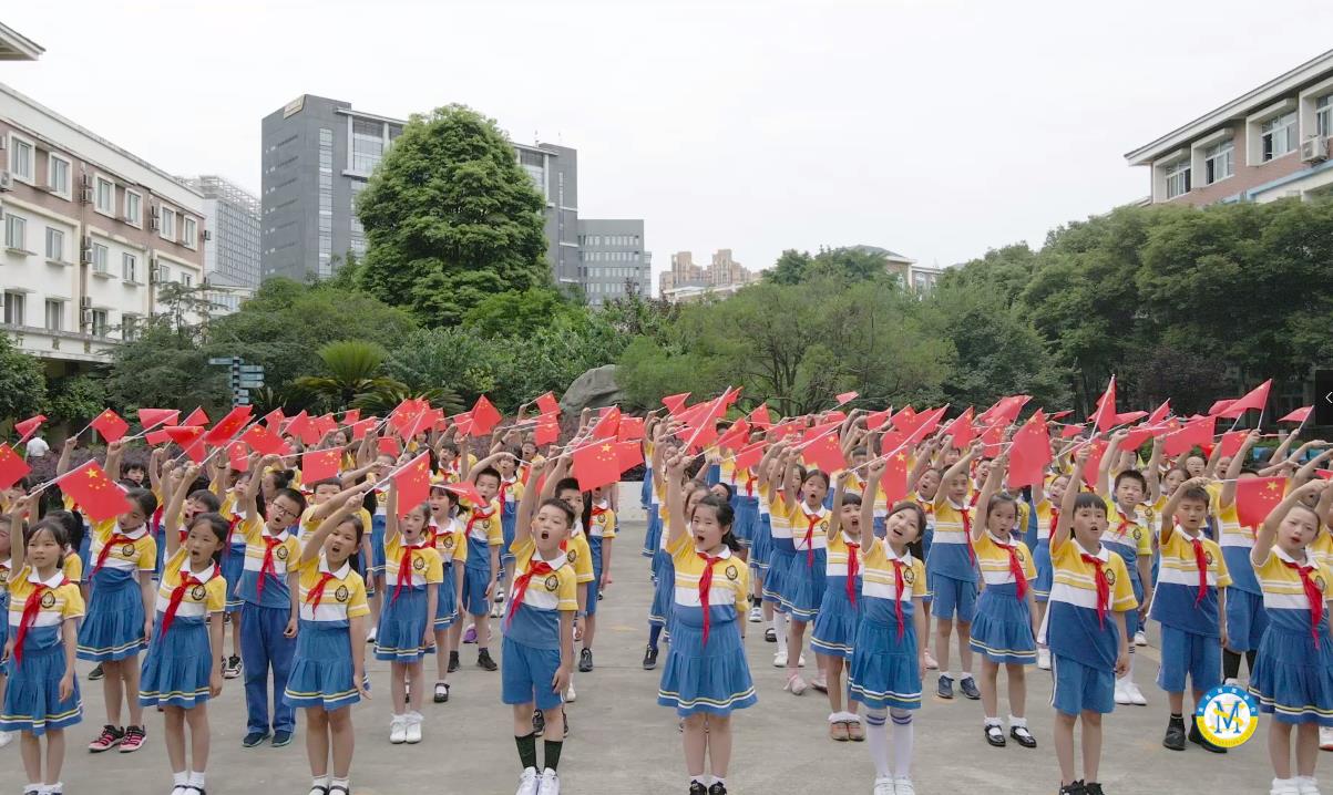燃！中國部?小學(xué)學(xué)子們唱響《和融君子頌》